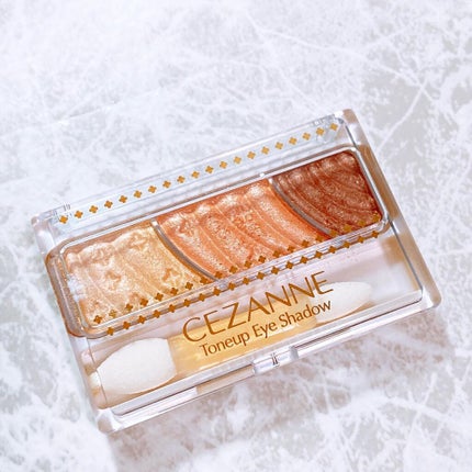 トーンアップアイシャドウ/CEZANNE/アイシャドウパレットを使ったクチコミ(2枚目)