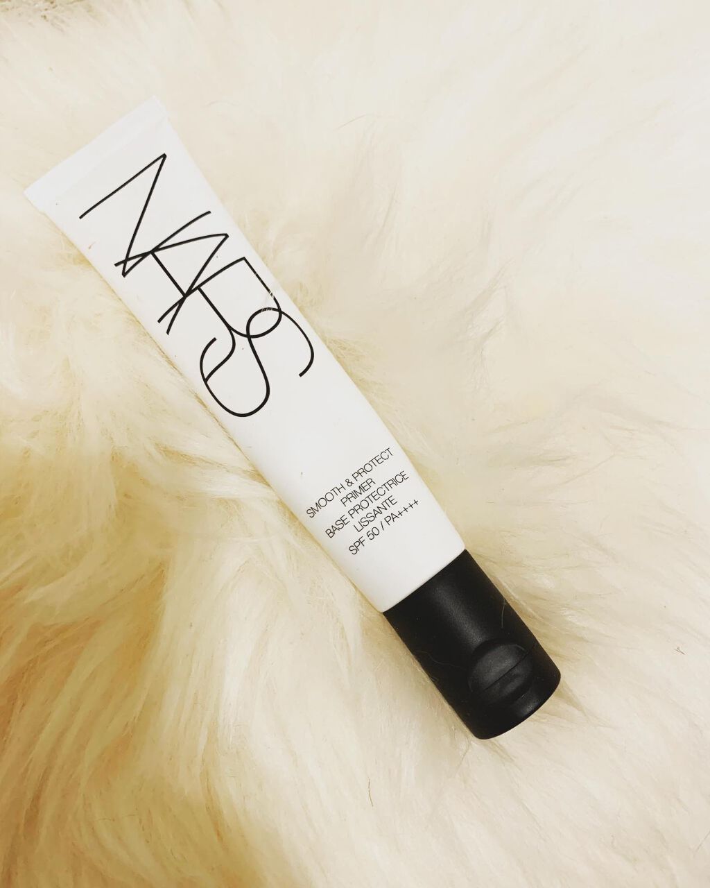 りえこ on LIPS 「購入品✨NARSの化粧下地😊テクスチャーが少し硬めやけど、毛穴..」(1枚目)