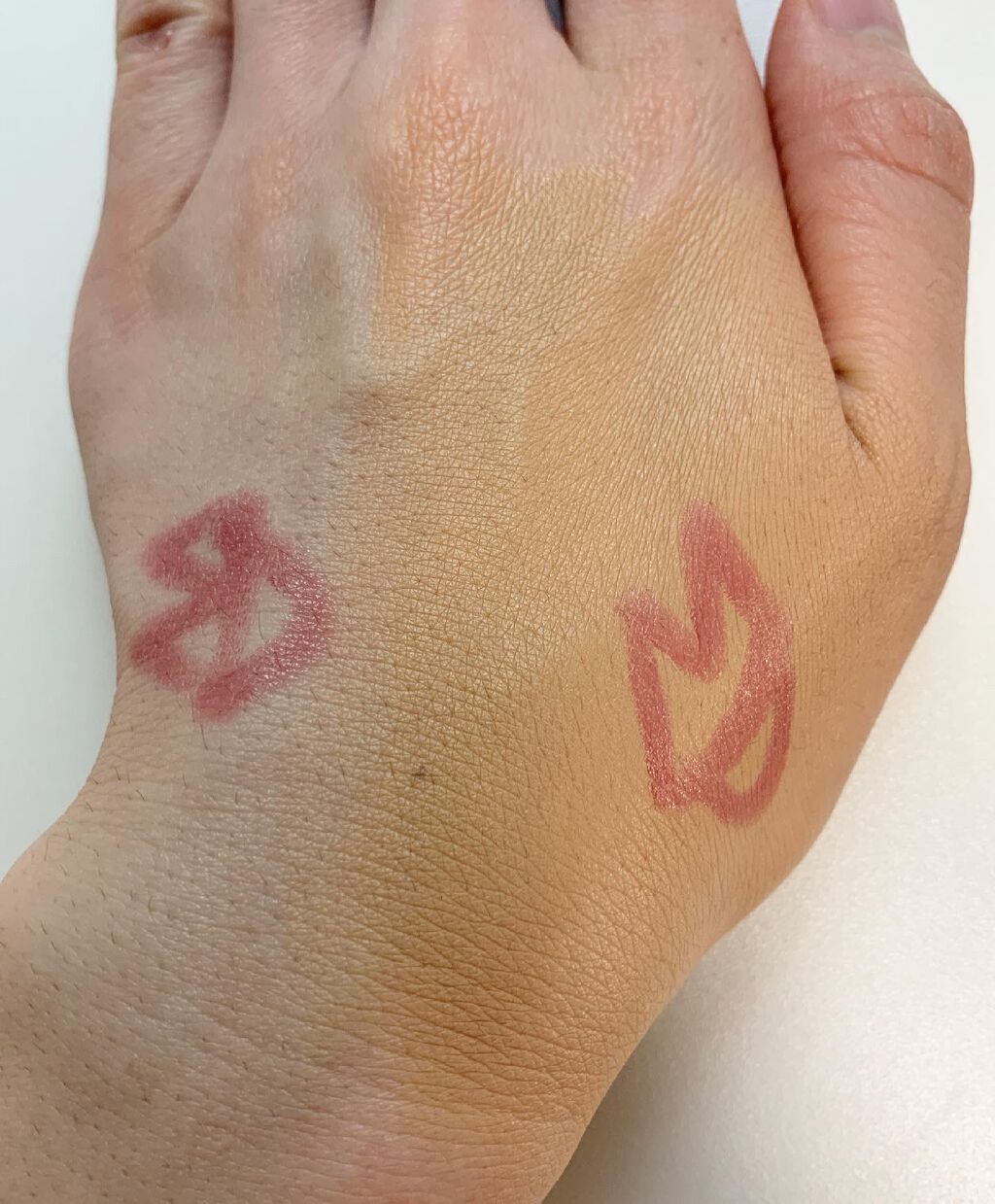 クラッシュド シャイン ジェリー スティック/BOBBI BROWN/口紅を使ったクチコミ(4枚目)