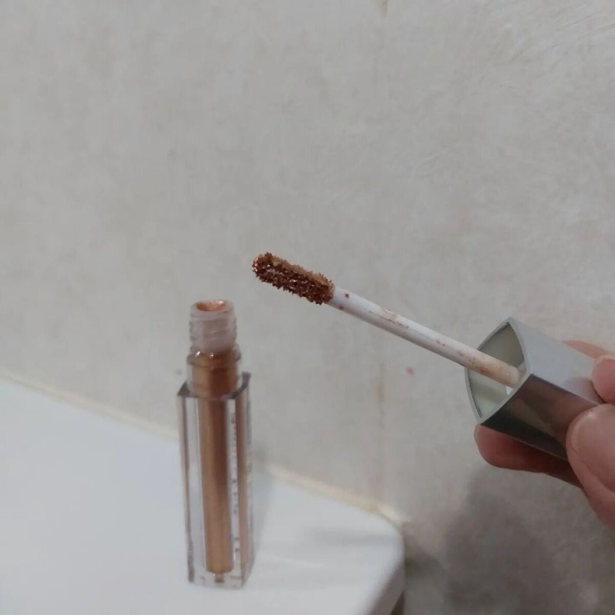 ダイヤモンドシリーズ 星空リキッドアイシャドウ/ZEESEA/リキッドアイシャドウを使ったクチコミ(2枚目)