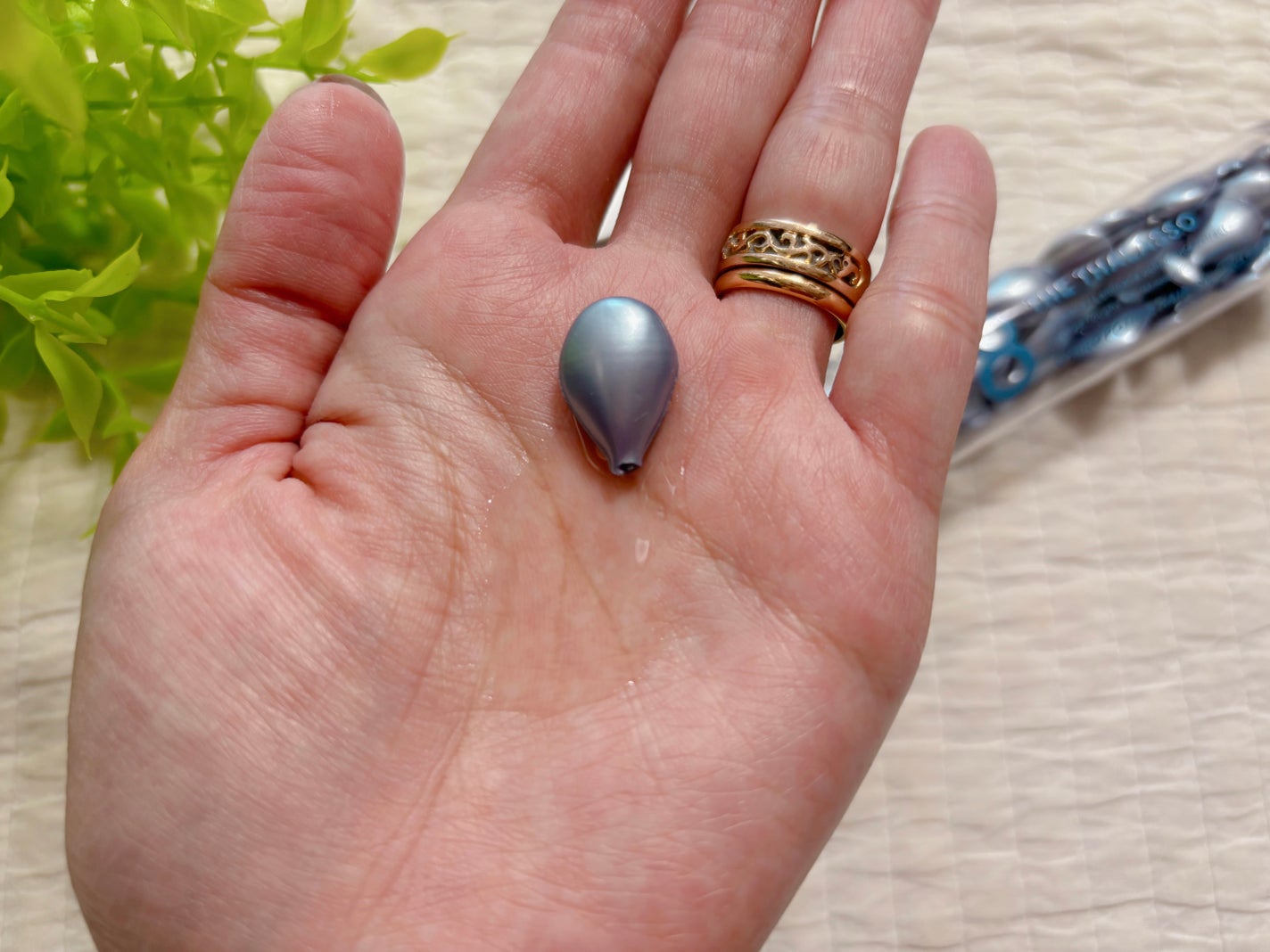 ハイドロポーション 美容液ヘアオイル(アクアホワイトフローラルの香り)/エイトザタラソ/ヘアオイルを使ったクチコミ(4枚目)