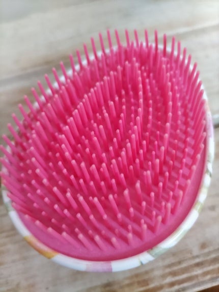 ファンファン アンタングルヘアブラシ/フランフラン/ヘアブラシを使ったクチコミ(2枚目)