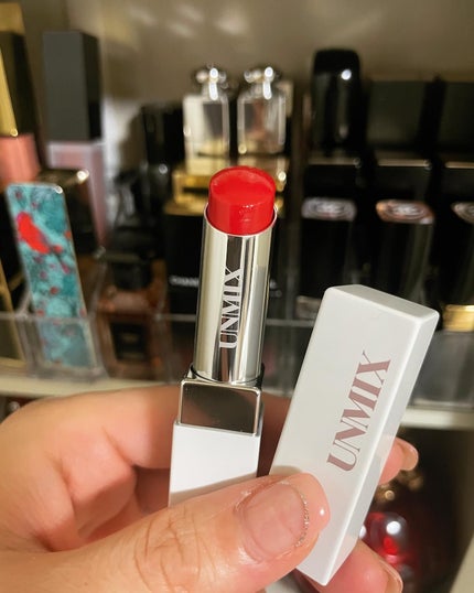 UNMIX リップスティックのクチコミ「UNMIX 
リップスティック 01 トマト🍅
アンミックスのコスメは初めて✨
神崎さんと吉.....」(1枚目)