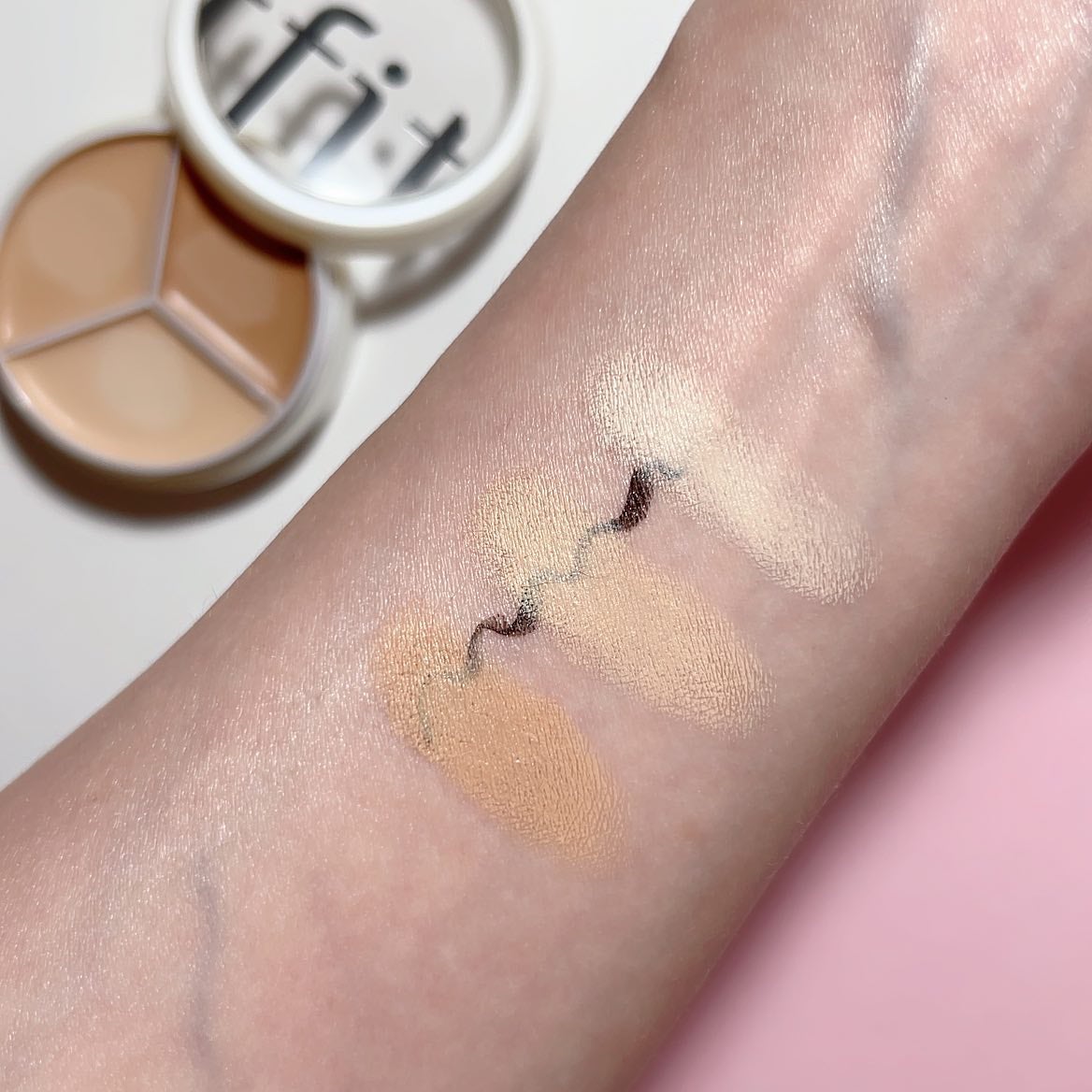 カバーアッププロコンシーラー/TFIT/パレットコンシーラーを使ったクチコミ(4枚目)