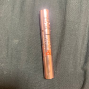 MAYBELLINE NEW YORK
スカイハイ04ゆうやけオレンジ　

SNSで話題になってたので、買ってみました
初のメイビリンなのでドキドキします(◎-◎;)!!
マスカラがなかなか合わなくて…