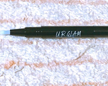 UR GLAM　COVER＆HIGHLIGHT CONCEALER 自然な肌色/U R GLAM/リキッドコンシーラーを使ったクチコミ（2枚目）