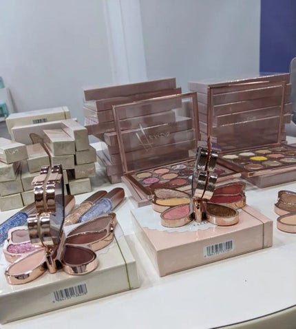 maeko on LIPS 「ビューティーワールドジャパン東京会場にて実は、中国コスメブース..」(8枚目)