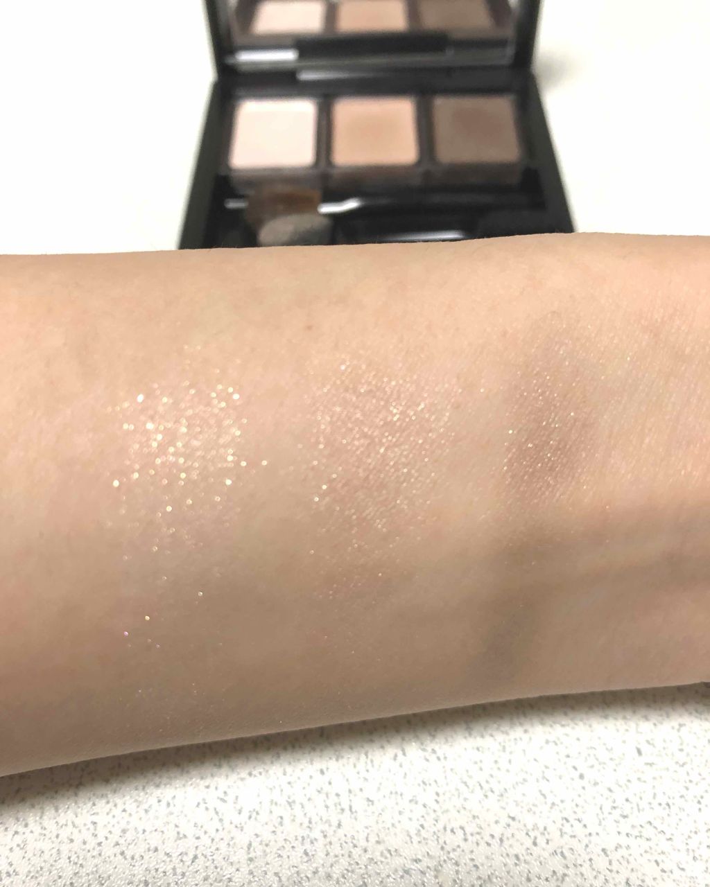 ジュピエル アイカラーコンパクト/メナード/アイシャドウパレットを使ったクチコミ(2枚目)