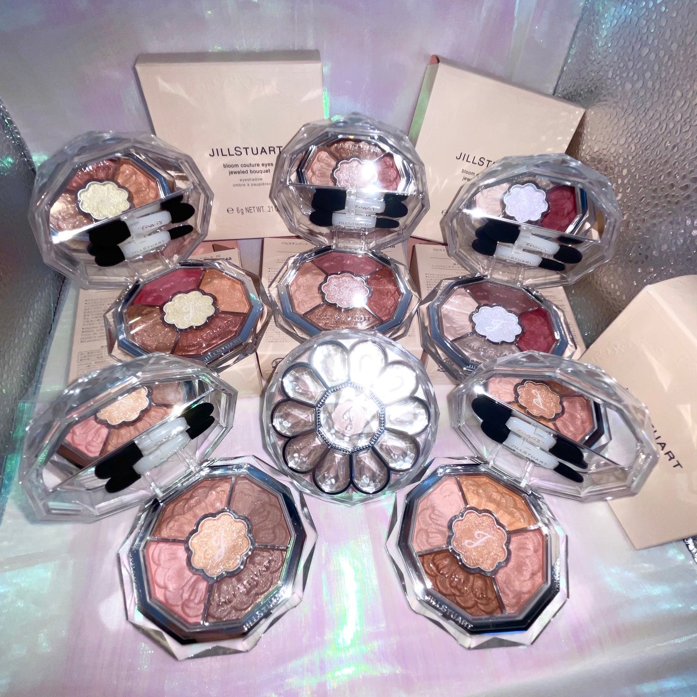 ジルスチュアート ブルームクチュール アイズ ジュエルドブーケ/JILL STUART/アイシャドウパレットを使ったクチコミ(6枚目)