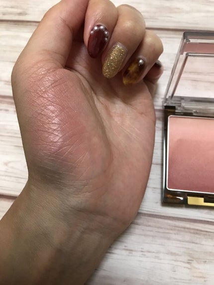 オーラティック ブラッシュ/excel/パウダーチークを使ったクチコミ(4枚目)