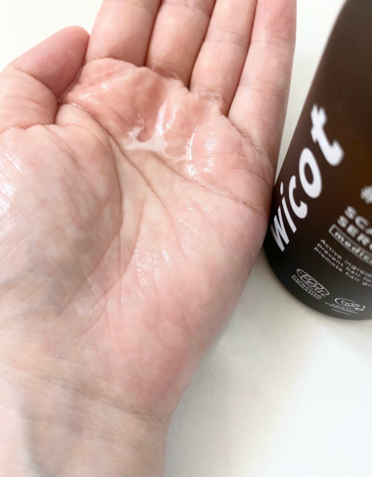 薬用スカルプセラム/wicot/頭皮ローションを使ったクチコミ(3枚目)