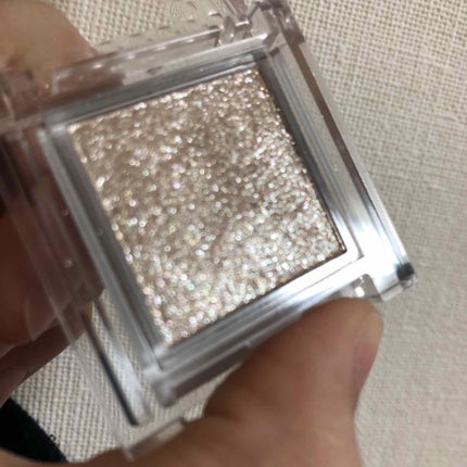 シングルカラーアイシャドウ/CEZANNE/単色アイシャドウを使ったクチコミ(2枚目)