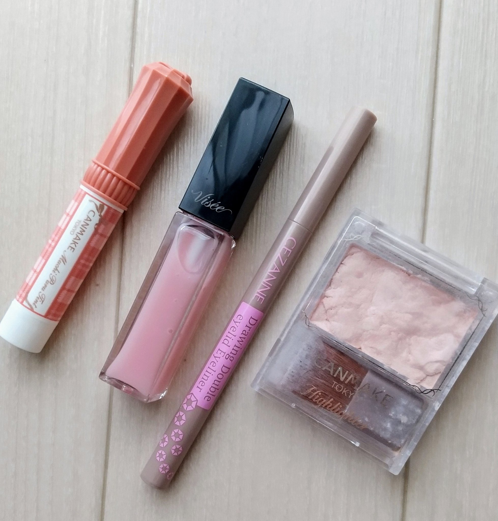 ハイライター/キャンメイク/パウダーハイライトを使ったクチコミ（1枚目）