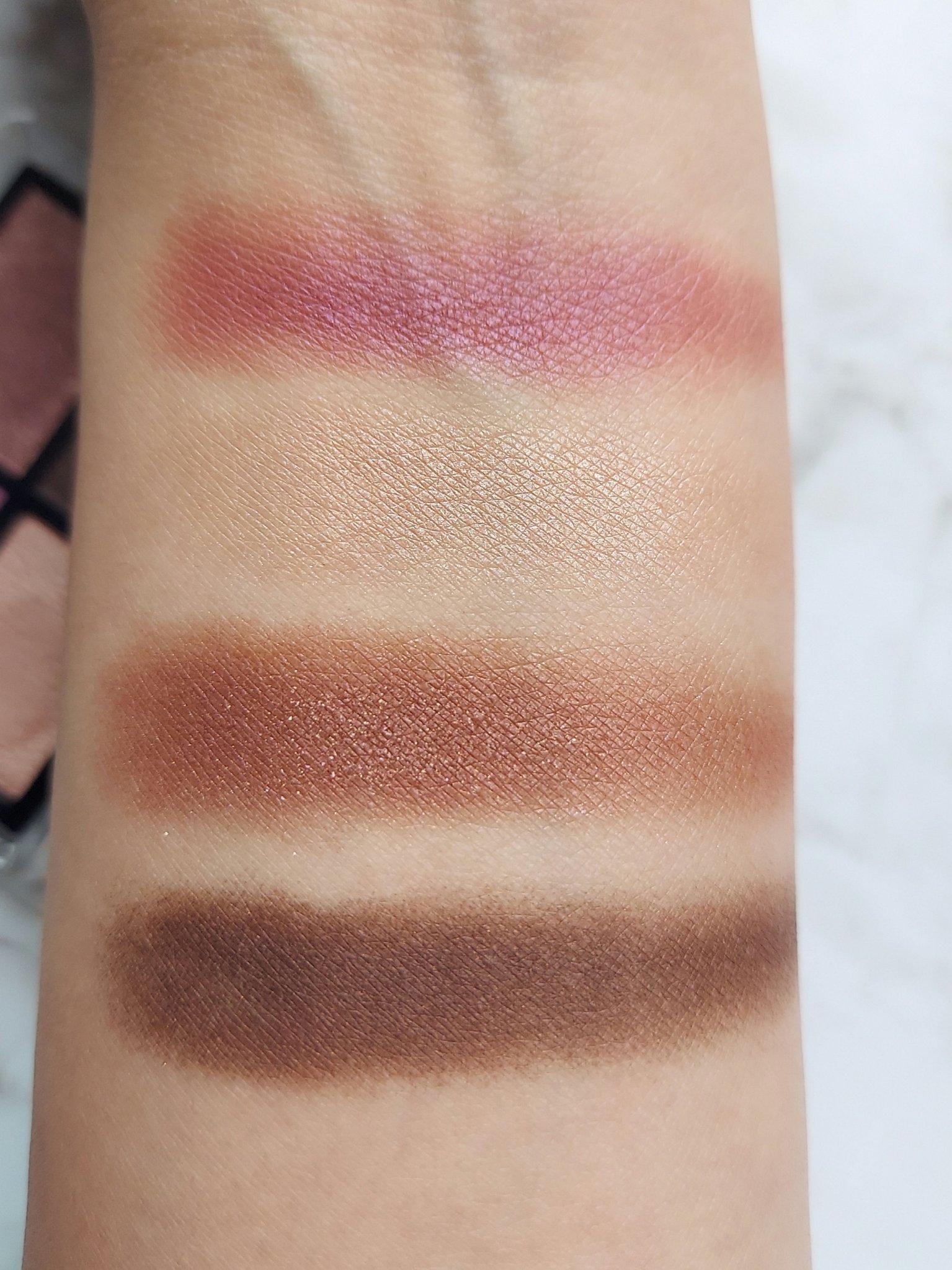 オンブルクルールクアドリ 6 Caviar Pearls（レフィル）/クレ・ド・ポー ボーテ/アイシャドウパレットを使ったクチコミ（3枚目）