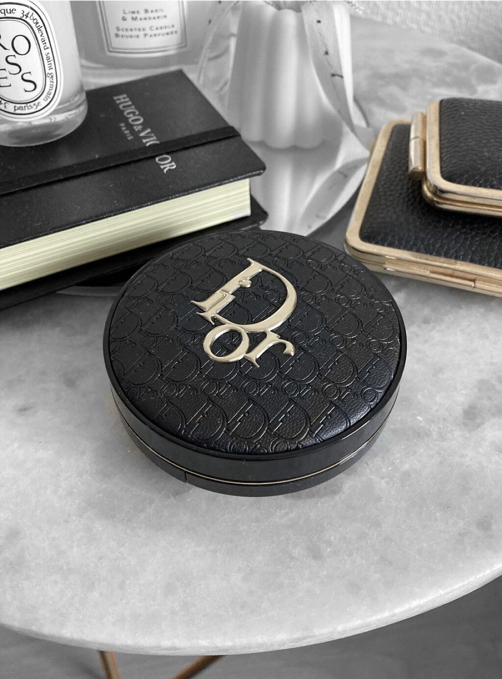 【旧】ディオールスキン フォーエヴァー クッション 1N ニュートラル　ディオールマニア  ゴールド エディション（限定品）/Dior/クッションファンデーションを使ったクチコミ（1枚目）