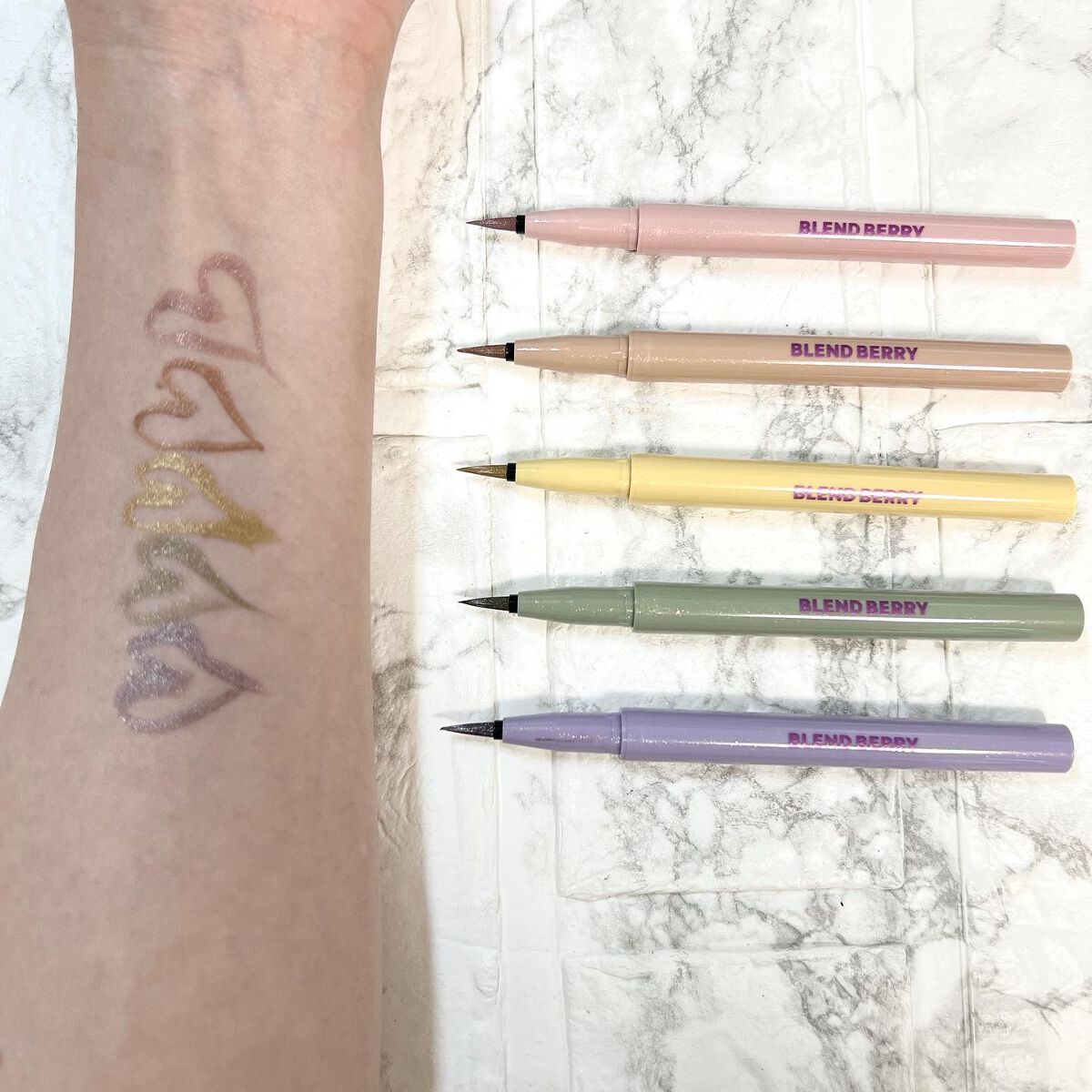 プレイフル リキッドアイライナー/BLEND BERRY/リキッドアイライナーを使ったクチコミ（3枚目）