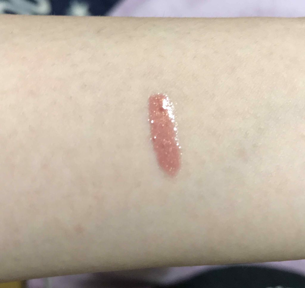 ハニーラスター r/ROAlív/リップグロスを使ったクチコミ(2枚目)