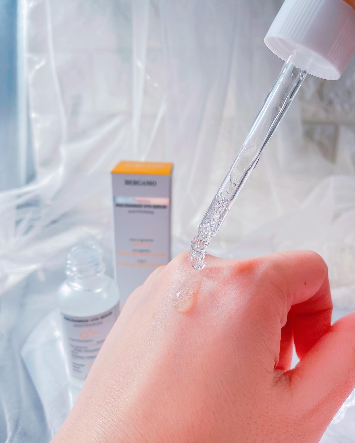 プレミアムナイアシンアミドビタセラム/BERGAMO /美容液を使ったクチコミ（3枚目）