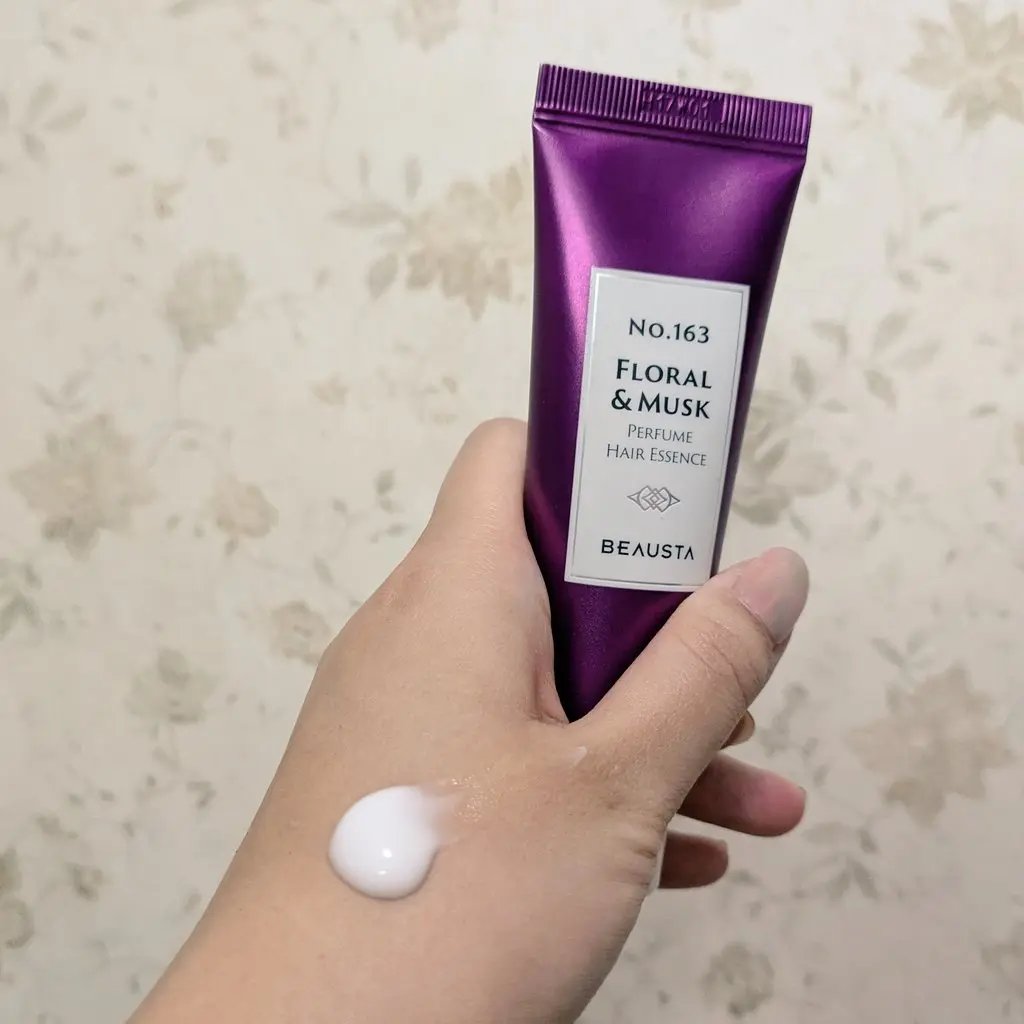 パフュームヘアエッセンス フローラル&ムスク/BEAUSTA/ヘアワックス・クリームを使ったクチコミ（3枚目）