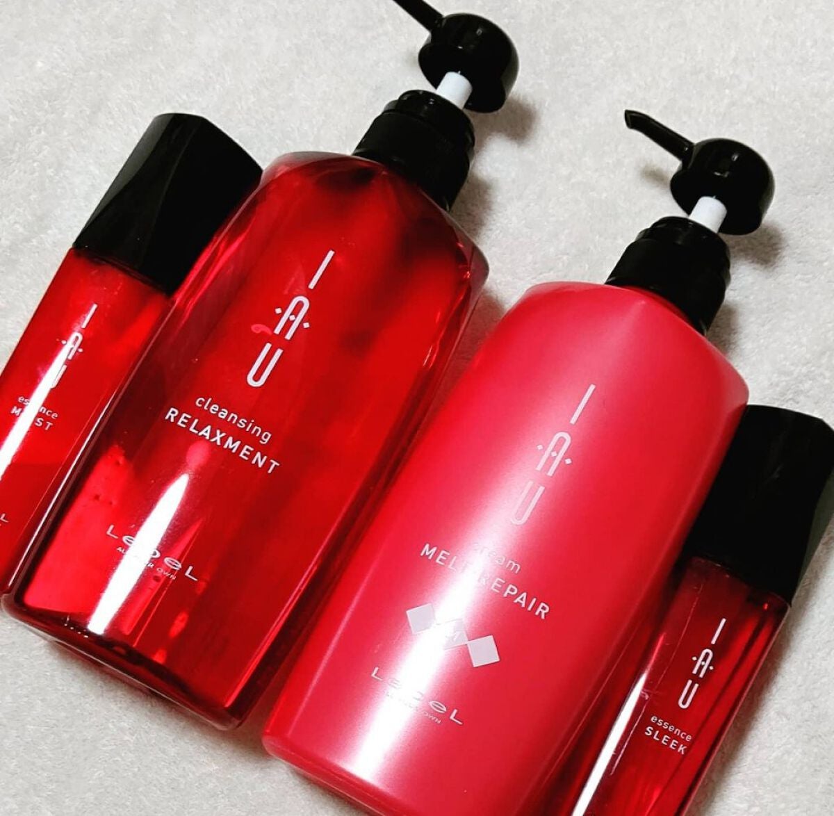 イオエッセンス スリーク/LebeL/ヘアオイルを使ったクチコミ(1枚目)