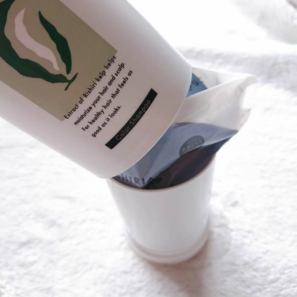 カラーシャンプー ナチュラルブラック/RISHIRIA Furel/市販シャンプーを使ったクチコミ（3枚目）