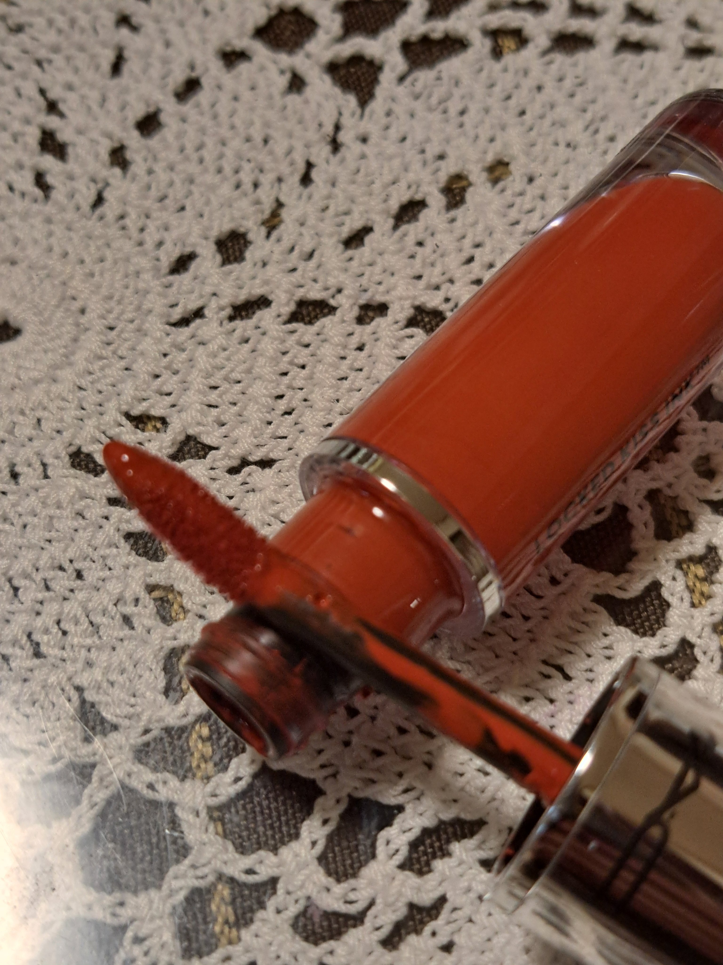 M·A·C ロックド キス インク リップカラー/M・A・C/口紅を使ったクチコミ（2枚目）