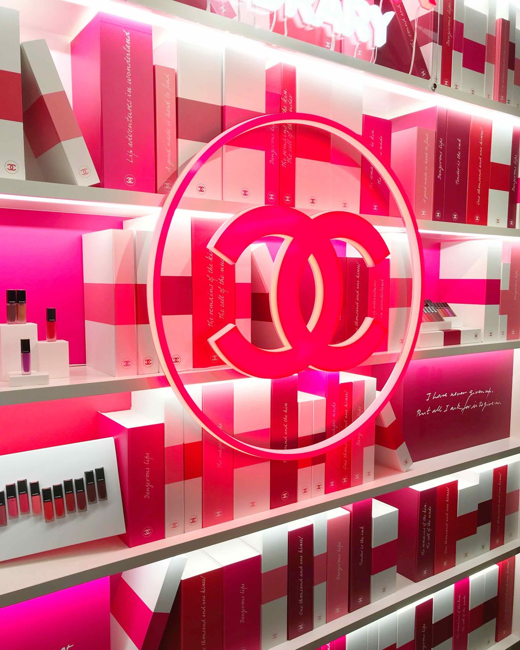 ルージュ アリュール インク/CHANEL/口紅を使ったクチコミ(4枚目)