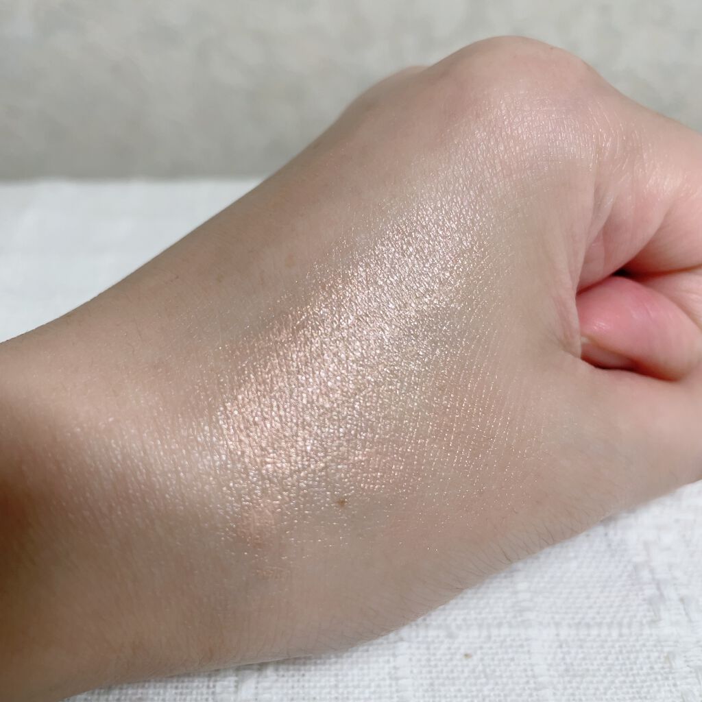 クリスタル グロウ ベース＆ハイライター/リンメル ロンドン/化粧下地を使ったクチコミ（3枚目）