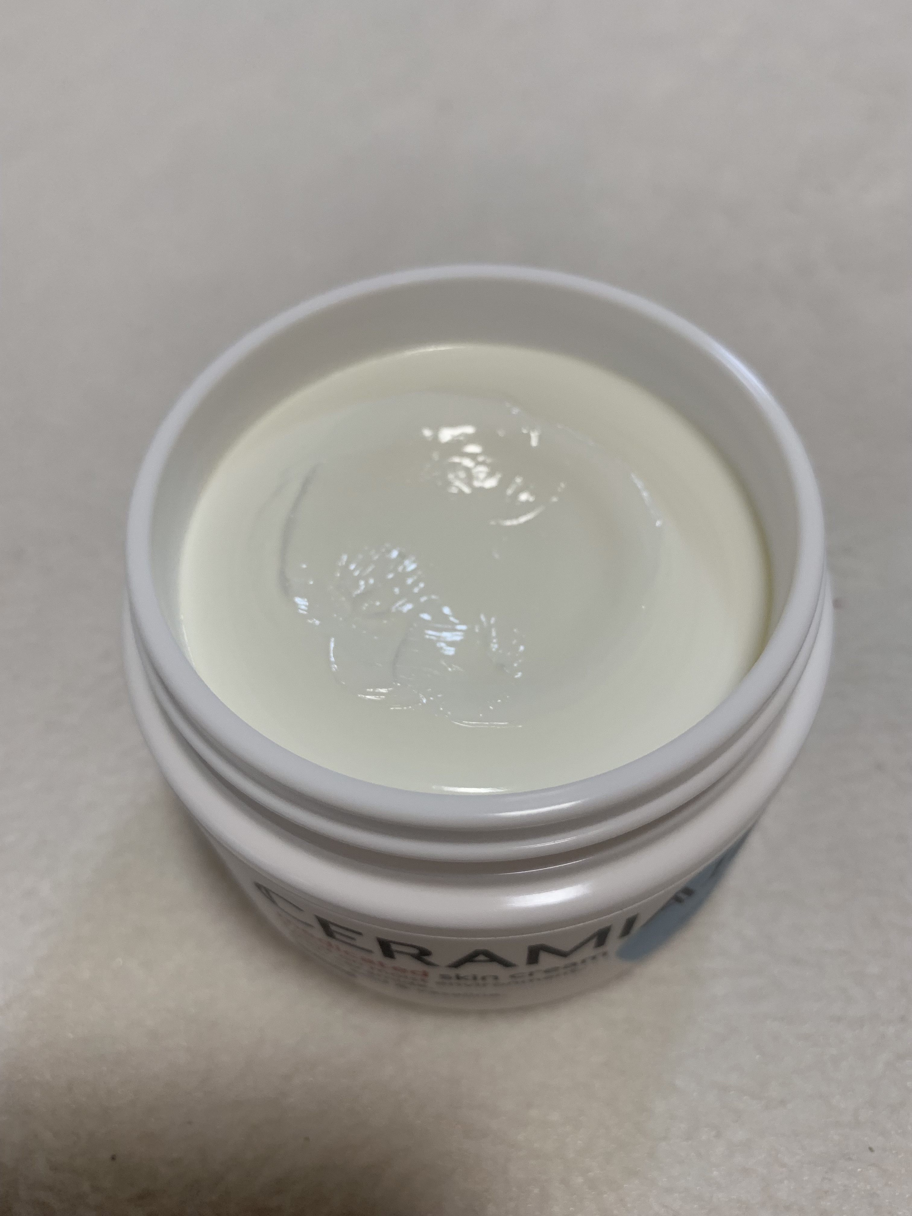 セラミエイド 薬用スキンクリーム/セラミエイド/フェイスクリームを使ったクチコミ（2枚目）