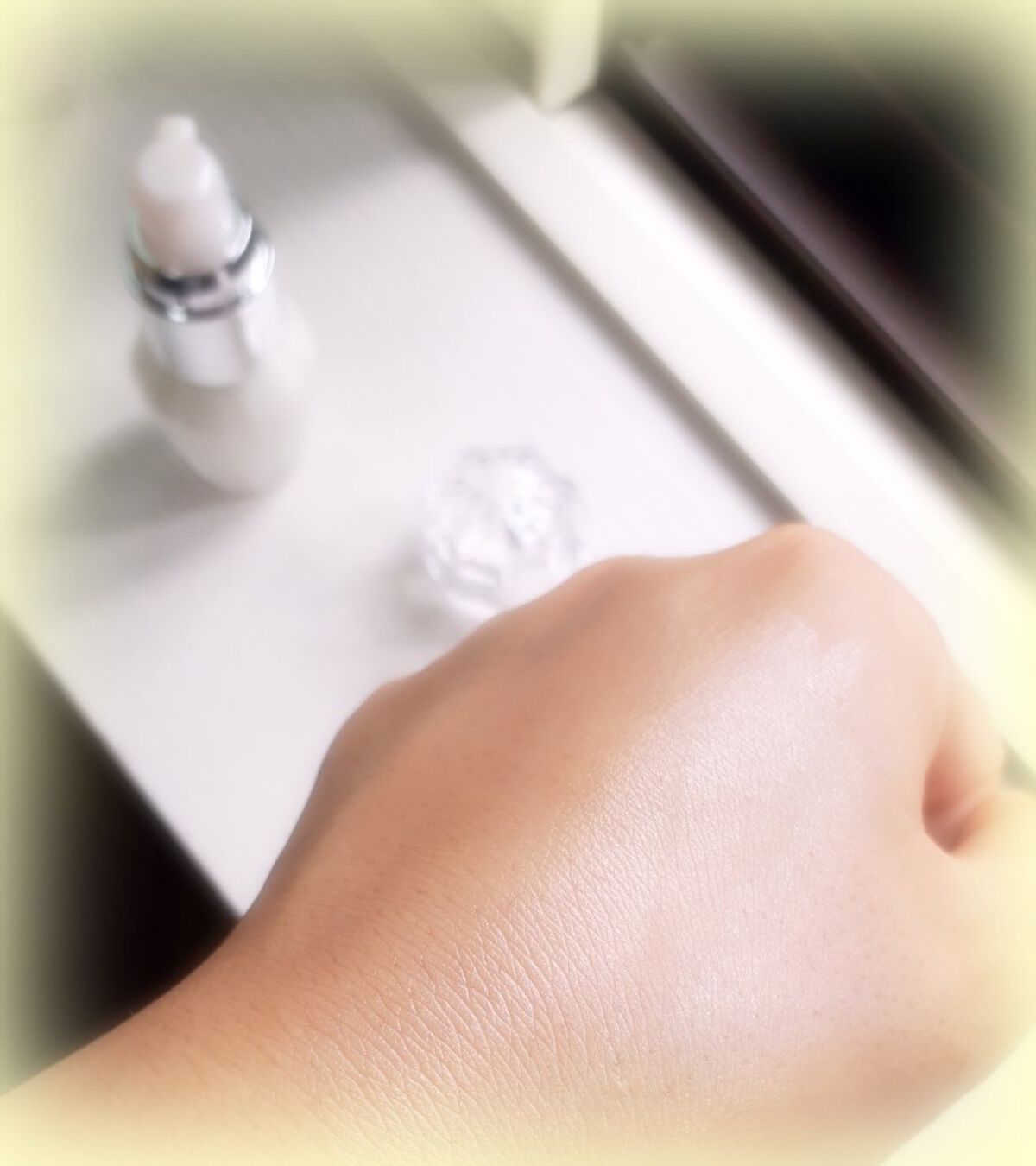 グロウインオイル ルースパウダー  01 natural glow/JILL STUART/ルースパウダーを使ったクチコミ（2枚目）