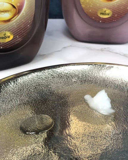 ミラクルズ うねりコントロール&リペア ボンドリペア シャンプー/トリートメント/パンテーン/市販シャンプーを使ったクチコミ(2枚目)