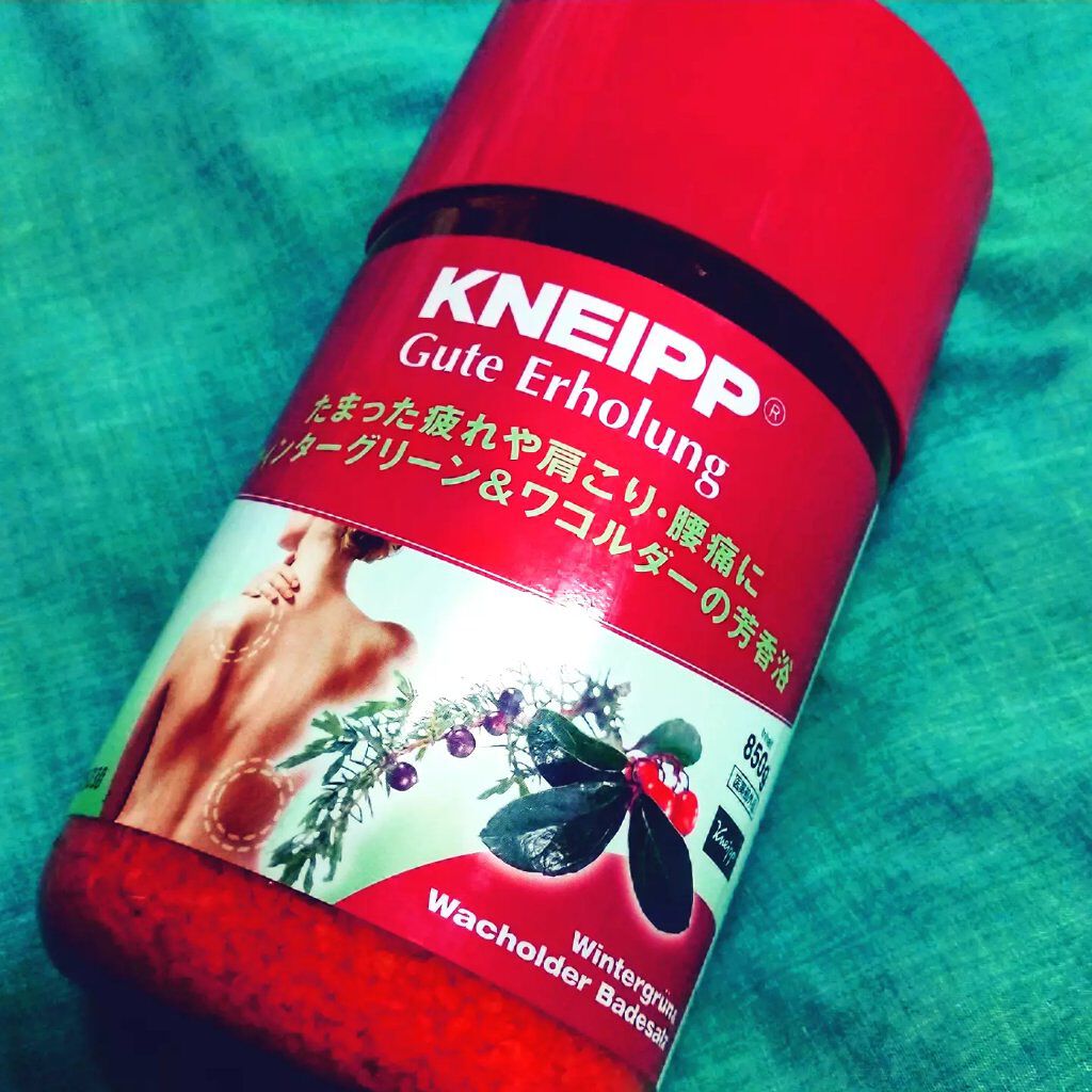 クナイプ グーテエアホールング バスソルト ウィンターグリーン&ワコルダーの香り/クナイプ/無機塩系入浴剤を使ったクチコミ(1枚目)