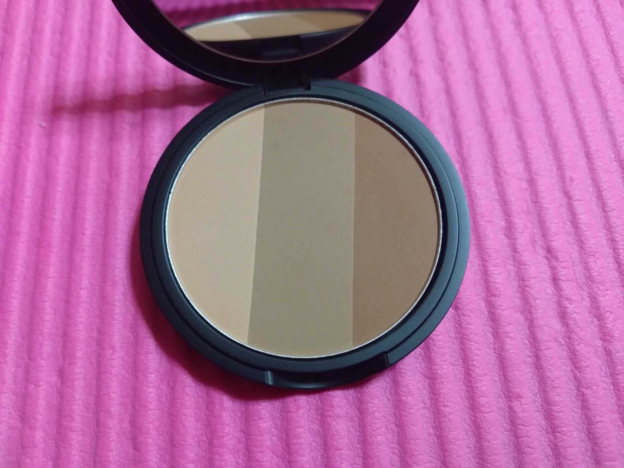 アートクラスバイロダン シェーディング/too cool for school/シェーディングを使ったクチコミ（2枚目）