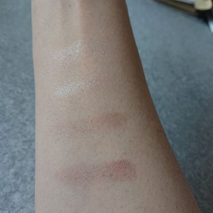 リアルクローズシャドウ/excel/アイシャドウパレットを使ったクチコミ(3枚目)