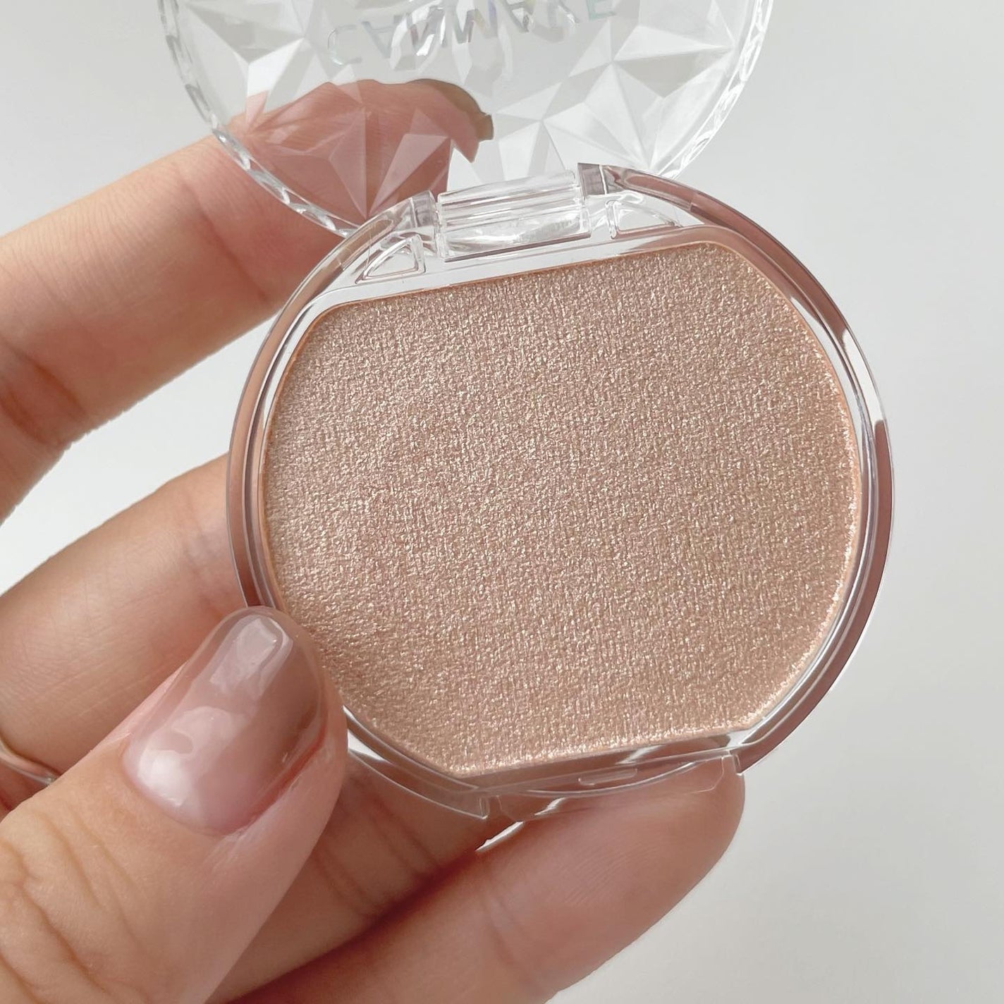 むにゅっとハイライター/キャンメイク/クリームハイライトを使ったクチコミ(3枚目)