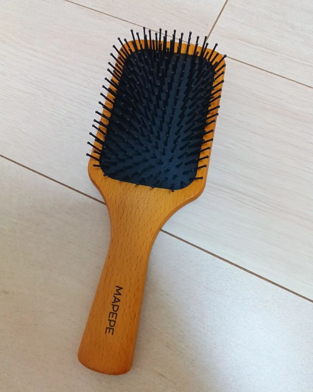 ふかふかクッションのパドルブラシ/マペペ/ヘアブラシを使ったクチコミ(2枚目)