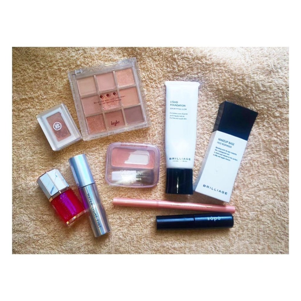 パラダイスオーロラシャインリップトリートメント/DEAR DAHLIA/リップグロスを使ったクチコミ（2枚目）