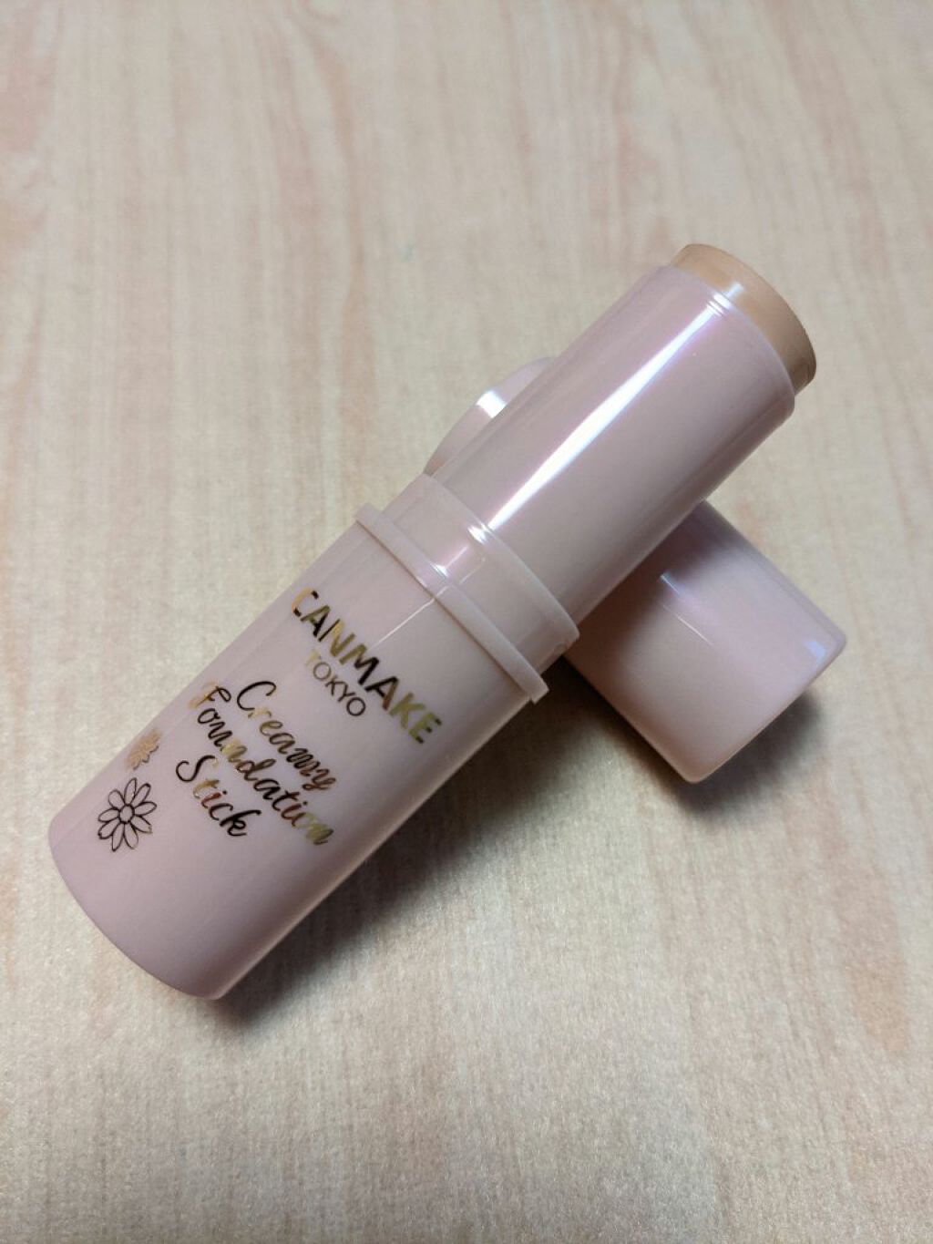 クリーミーファンデーションスティック 01 ライトベージュ/キャンメイク/その他ファンデーションを使ったクチコミ（2枚目）
