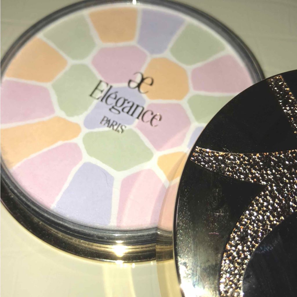 エレガンス ラ プードル オートニュアンス リクスィーズ/Elégance/プレストパウダーを使ったクチコミ(1枚目)