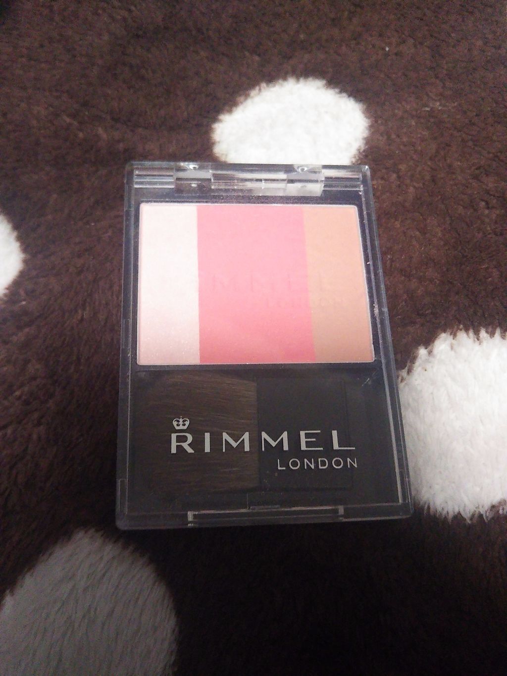 スリーインワン モデリングフェイスブラッシュ/リンメル ロンドン/パウダーチークを使ったクチコミ（1枚目）