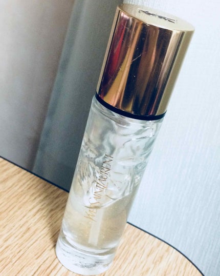 ラディアント タッチ ブラープライマー/YVES SAINT LAURENT BEAUTE/化粧下地を使ったクチコミ(2枚目)