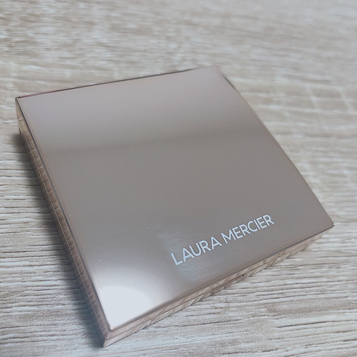 ローズグロウ イルミネーター /ローラ メルシエ/プレストパウダーを使ったクチコミ(1枚目)