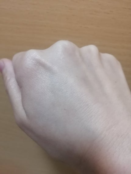 ダヴ ふわとろクリーミースクラブ ザクロ&シアバター/ダヴ/ボディスクラブを使ったクチコミ(7枚目)