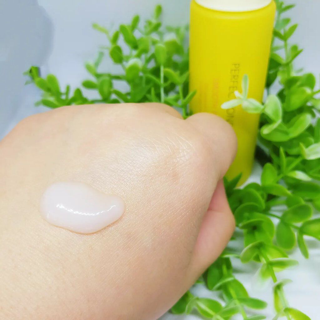 パーフェクトワンフォーカス スムースウォータリージェル/PERFECT ONE  FOCUS/オールインワン化粧品を使ったクチコミ（3枚目）