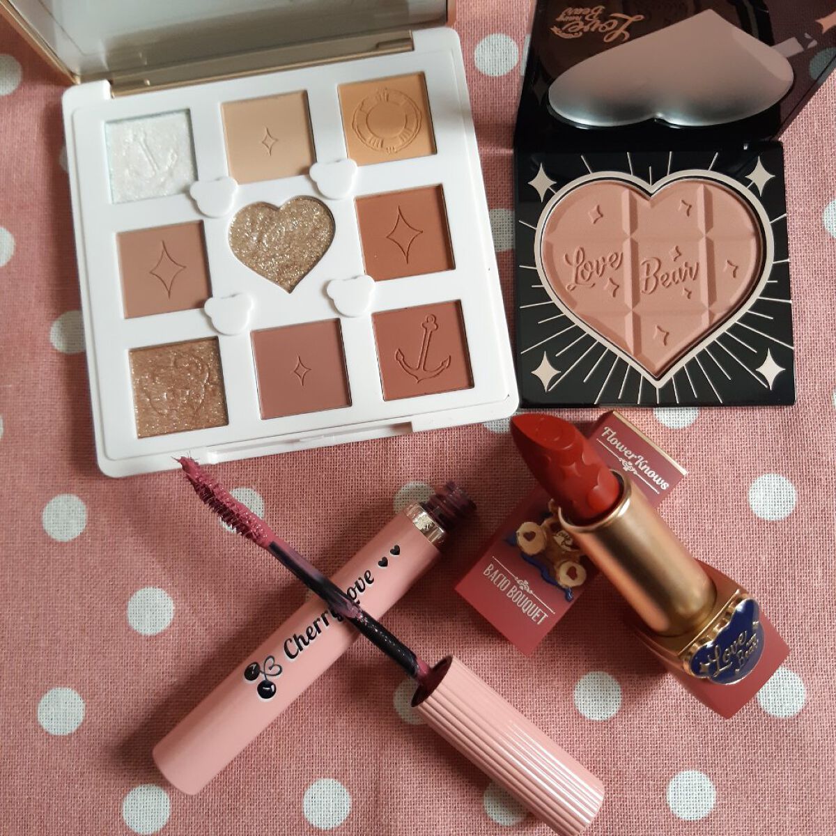 Love Bear ブラッシュ/FlowerKnows/パウダーチークを使ったクチコミ(3枚目)