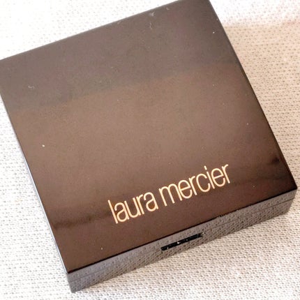 シークレット ブラーリング パウダー フォー アンダー アイズ/ローラ メルシエ/プレストパウダーを使ったクチコミ(1枚目)