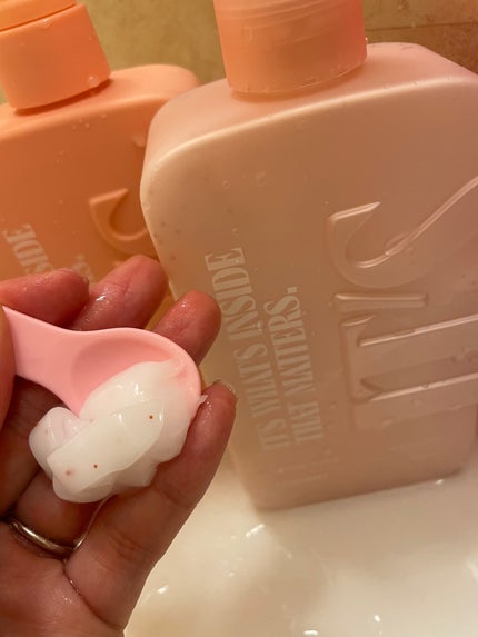 ダメージリペア ボンディングケア シャンプー/トリートメント/IT’S WHAT’S INSIDE THAT MATTERS./市販シャンプーを使ったクチコミ(4枚目)