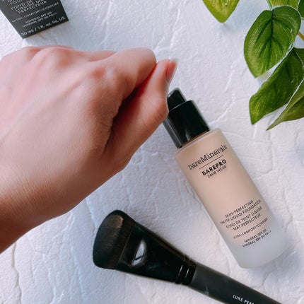 ベアプロ 24HR リキッド ファンデーション/bareMinerals/リキッドファンデーションを使ったクチコミ(3枚目)