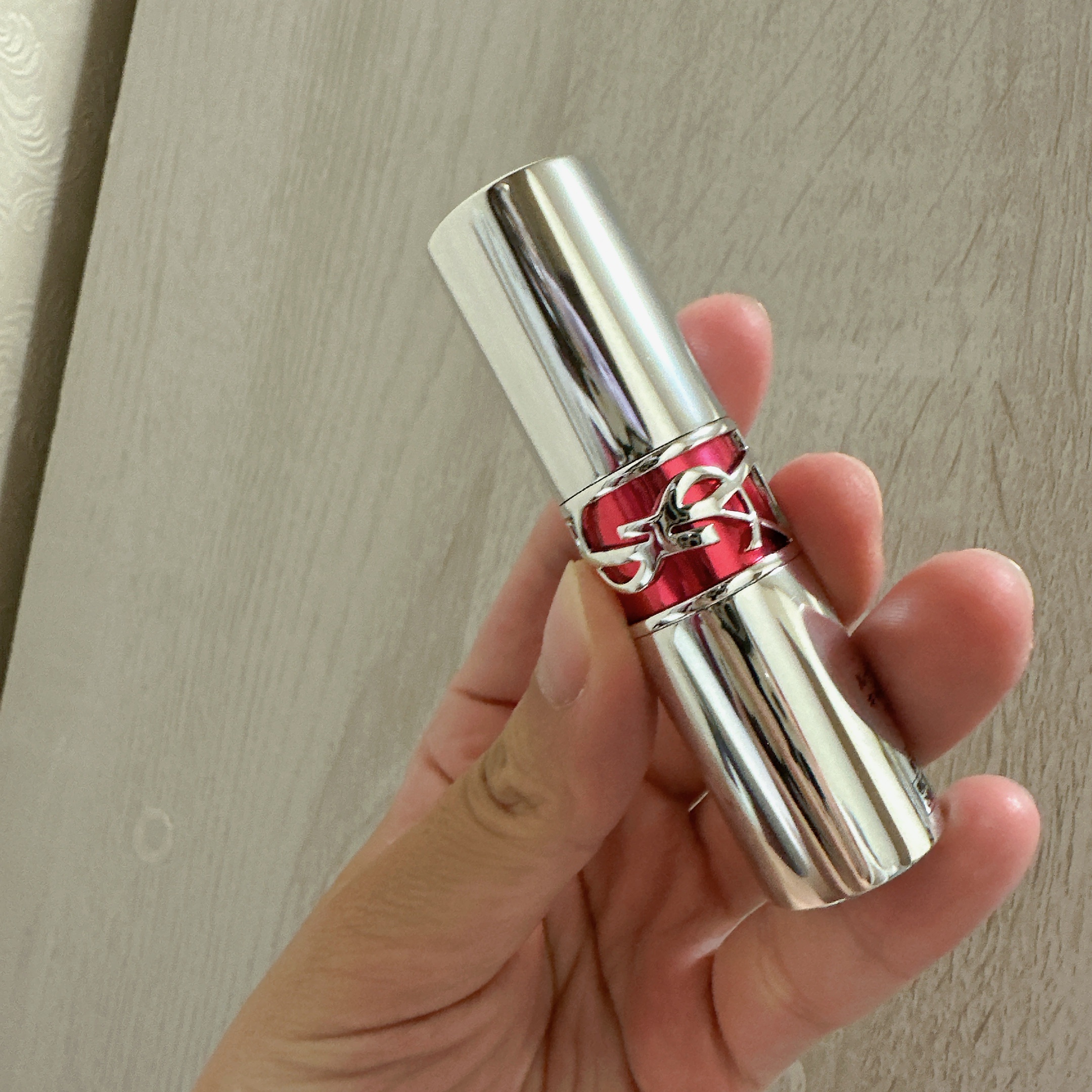 YSL ラブシャイン キャンディグレーズ/YVES SAINT LAURENT BEAUTE/口紅を使ったクチコミ（1枚目）