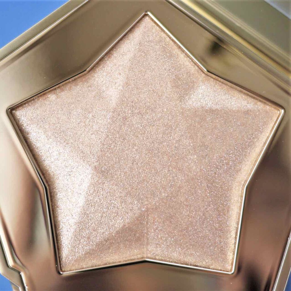 スターダストダイヤモンドハイライトパウダー/PERFECT DIARY/パウダーハイライトを使ったクチコミ（2枚目）